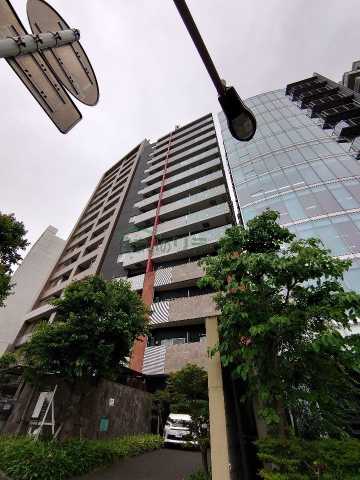 建物外観　エステムプラザ市谷外濠公園