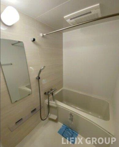 バス・シャワールーム　風呂