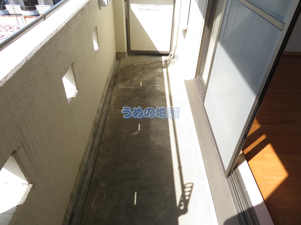 バルコニー　バルコニー