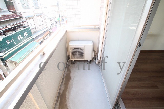 バルコニー　バルコニー