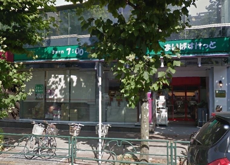 スーパー　まいばすけっと新富町駅前店（スーパー）まで867m