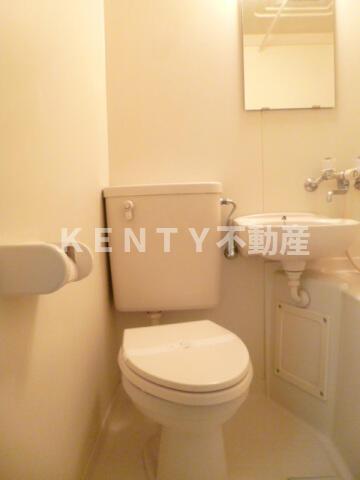 トイレ　ゆったりとした空間のトイレです