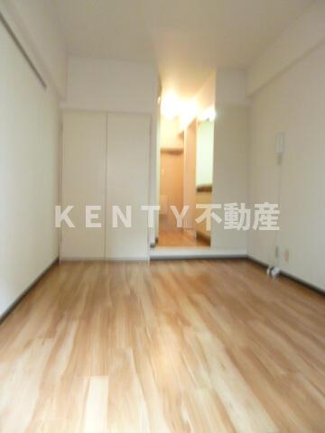 居室・リビング　ゆったりとした居間です