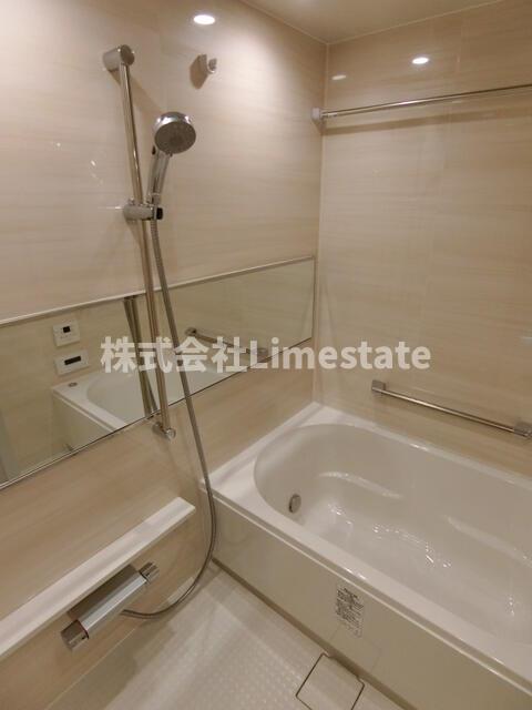 バス・シャワールーム　別部屋参考写真