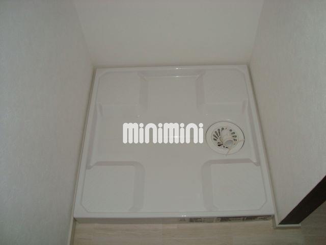 その他　エントランスまでの通路です。