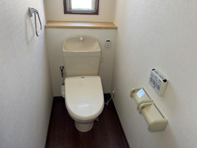トイレ　シャワー付トイレ