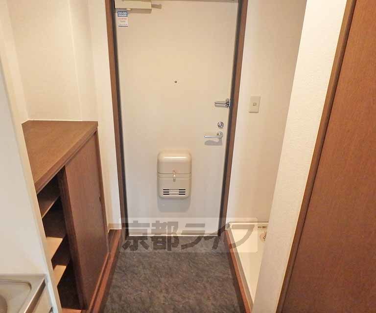 玄関　玄関ホールです