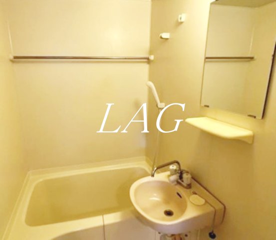 バス・シャワールーム　お風呂です。