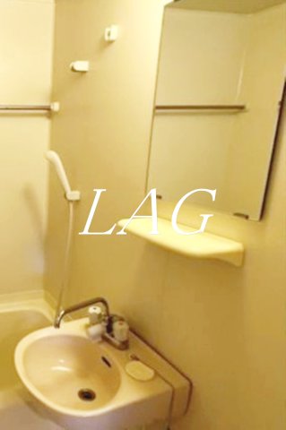 洗面設備　洗面台です。