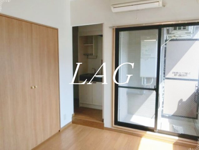 居室・リビング　洋室のお部屋です。