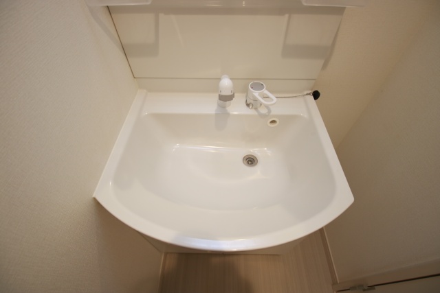 洗面設備　※別室の参考写真の為、現況優先です。