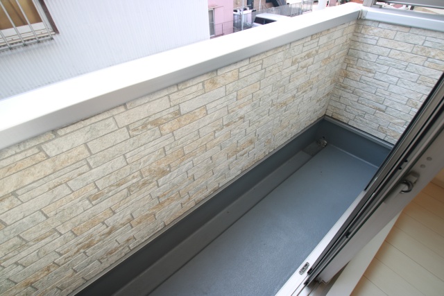 バルコニー　※別室の参考写真の為、現況優先です。