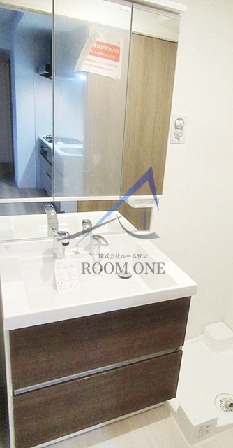 洗面設備　洗面台です。