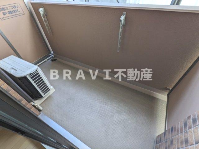 バルコニー　【プレサンス大阪城公園パークプレイス】バルコニーつき