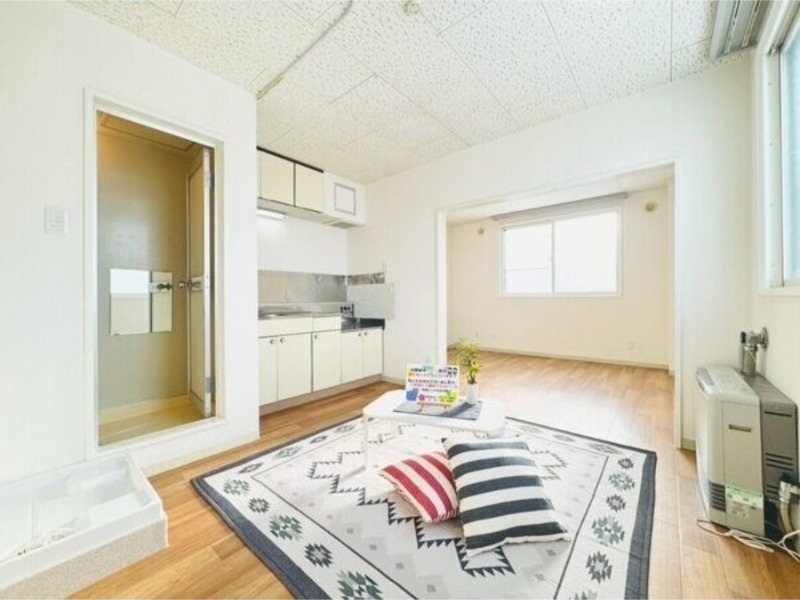 居室・リビング　モデルルーム仕様の画像です。