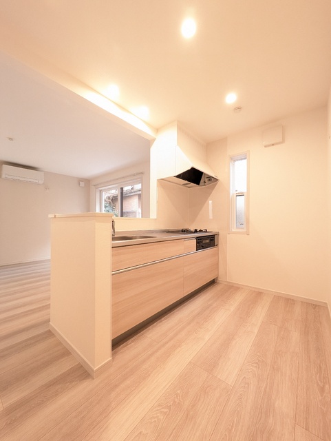 キッチン　カウンタータイプのシステムキッチン