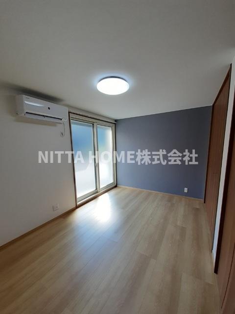 居室・リビング　こちらの洋室は7帖です◇