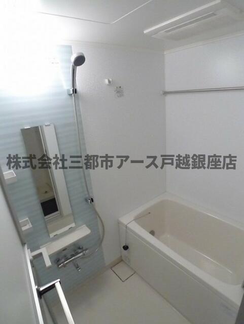 バス・シャワールーム　ＭＯＤＥＲＮＯ