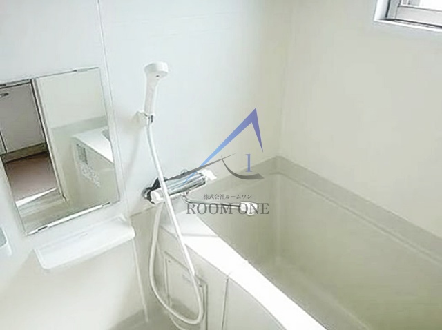 バス・シャワールーム　お風呂です。