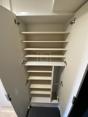 収納　プレサンス松屋町ヴェルデス　シューズボックス