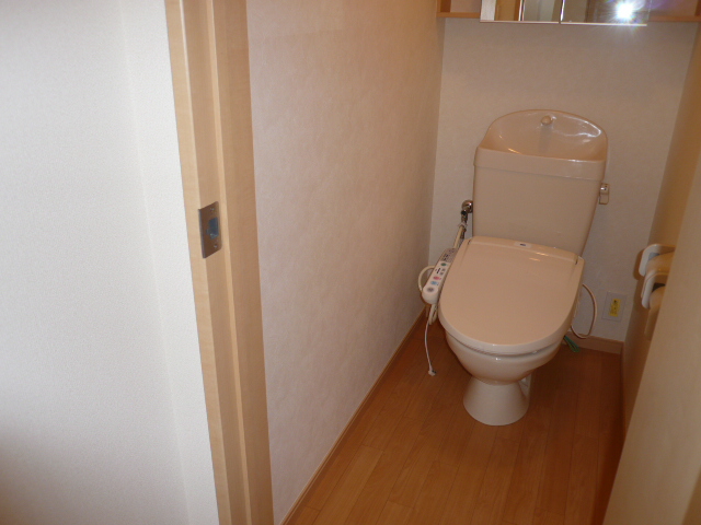 トイレ　シャワー付トイレ