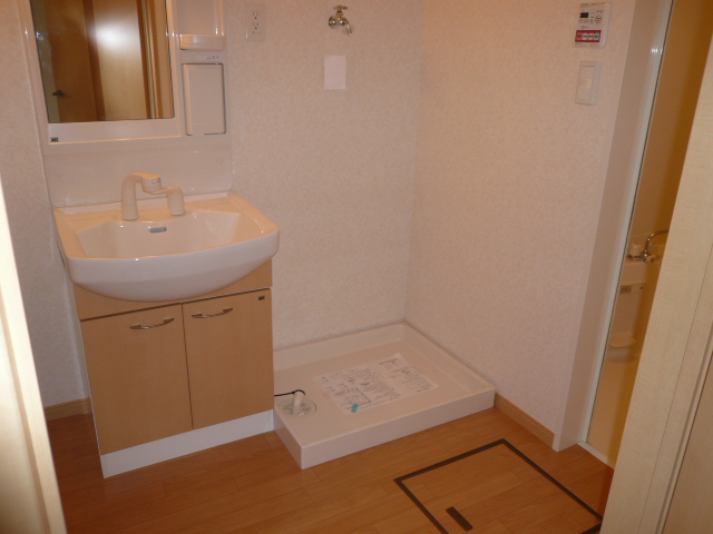 洗面設備　洗髪洗面化粧台