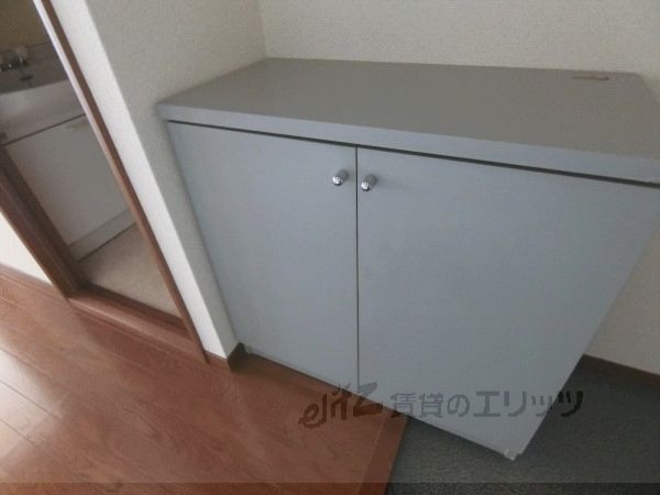 その他設備　下駄箱