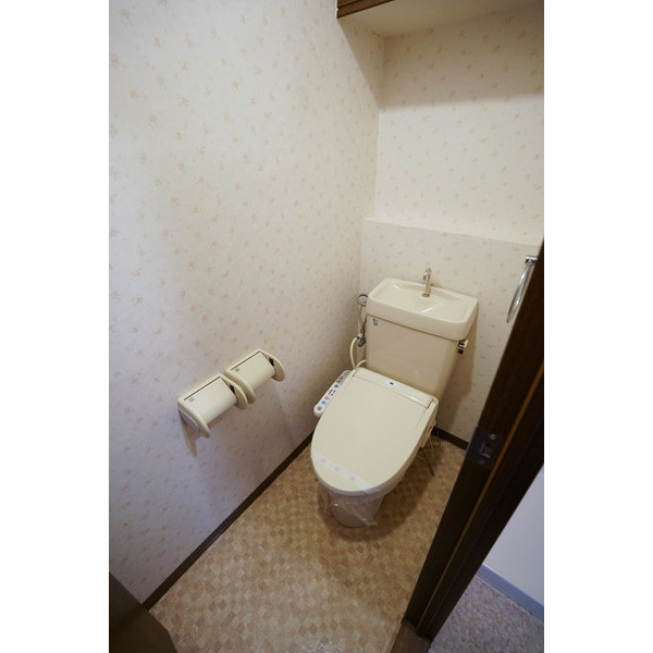 トイレ　同じ建物の別のお部屋