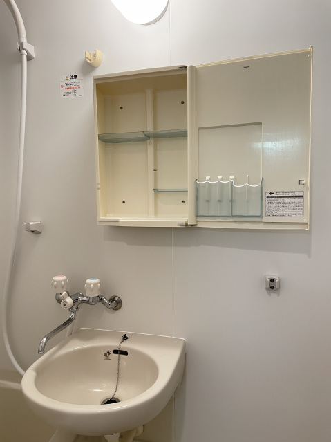洗面設備　同タイプ参考写真