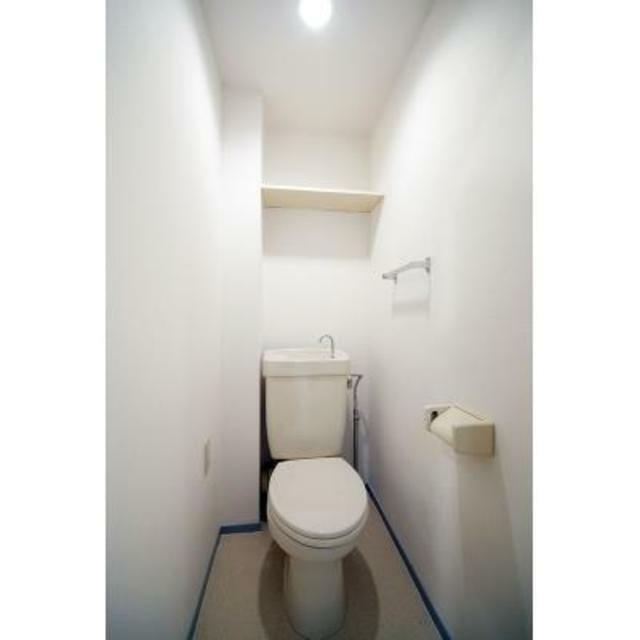 トイレ　※同仕様写真含む