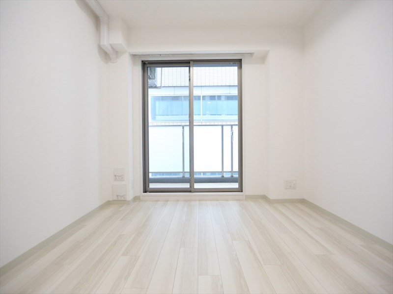 その他　洋室6.1帖　エアコン完備　クローゼット付　バルコニー