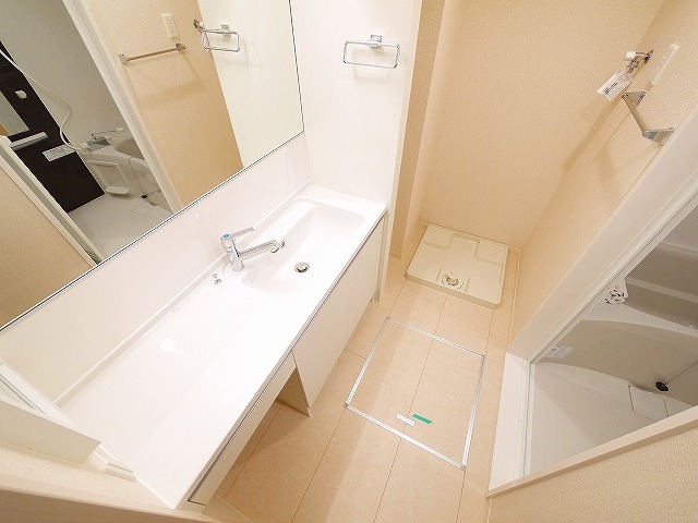 洗面設備　忙しい朝には欠かせない洗面所です