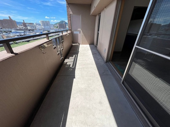 バルコニー　※別部屋の写真です