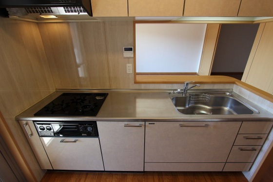 キッチン　※別部屋の写真です