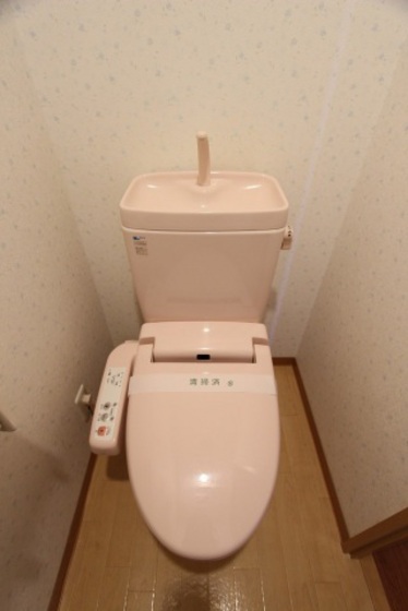 トイレ　※別部屋の写真です