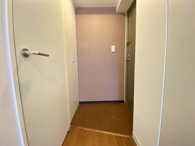 玄関　ゆとりある玄関スペース♪