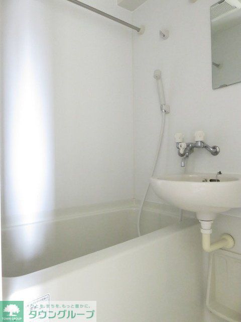 バス・シャワールーム　バス