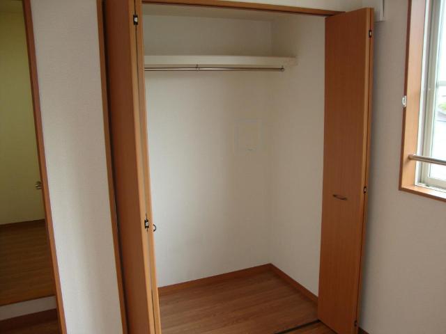 収納　クローゼット