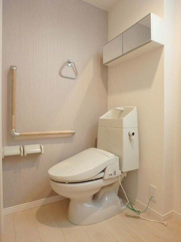 トイレ　図面と現状に相違がある場合には現状を優先