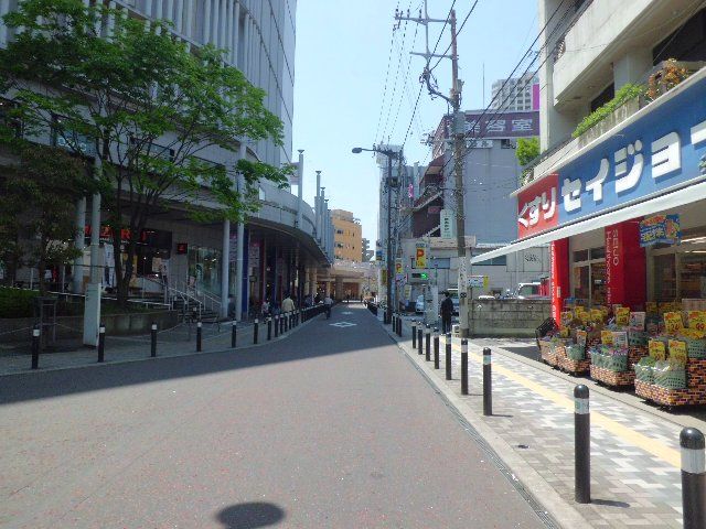 ドラックストア　サンドラッグ東橋本店（ドラッグストア）まで602m