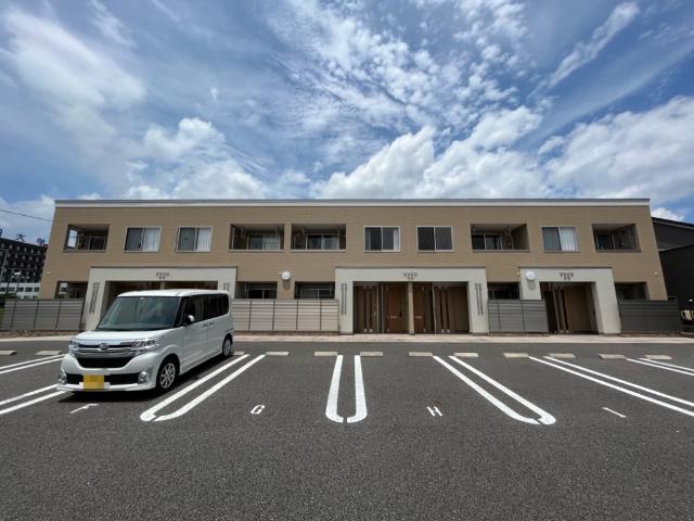 建物外観　外観写真（昼）