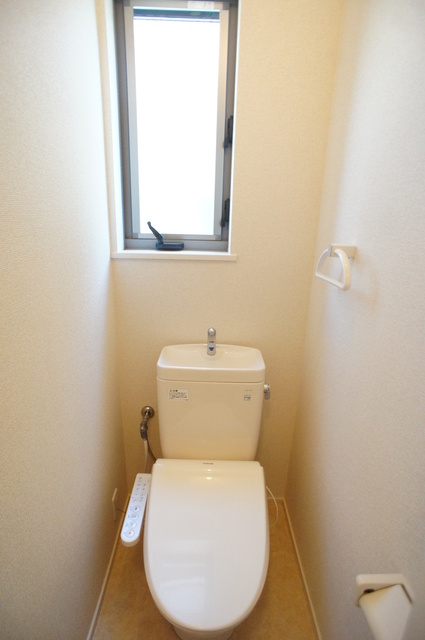 トイレ　洗浄便座完備！毎日清潔・快適にお過ごしいただけます♪