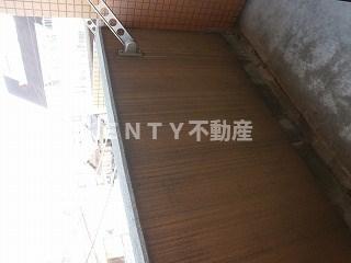バルコニー　お洗濯にも便利なバルコニー付き
