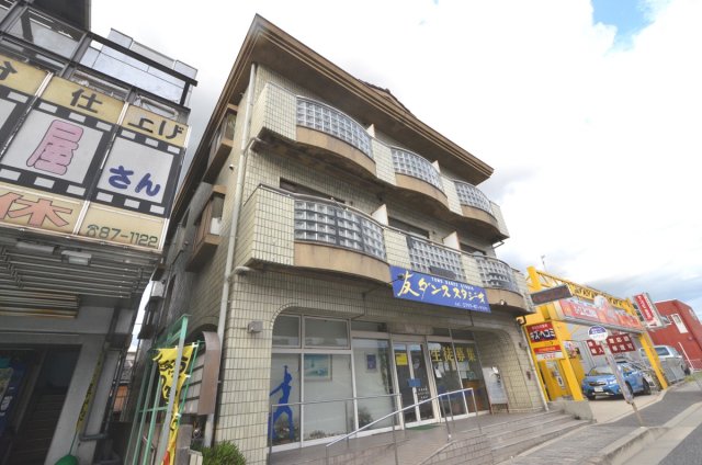 建物外観　駅から徒歩10分以内の物件です