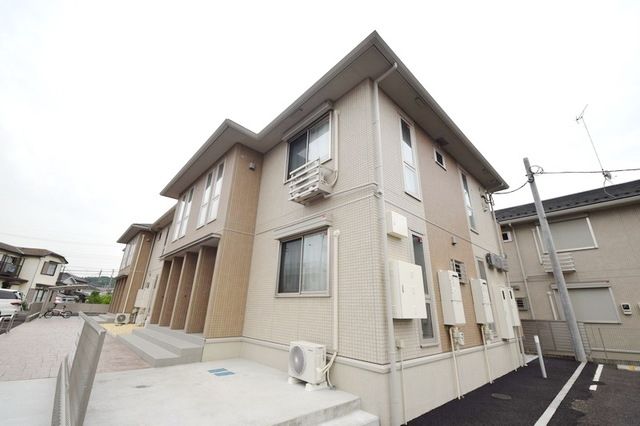 建物外観　★軽量鉄骨造のアパート★