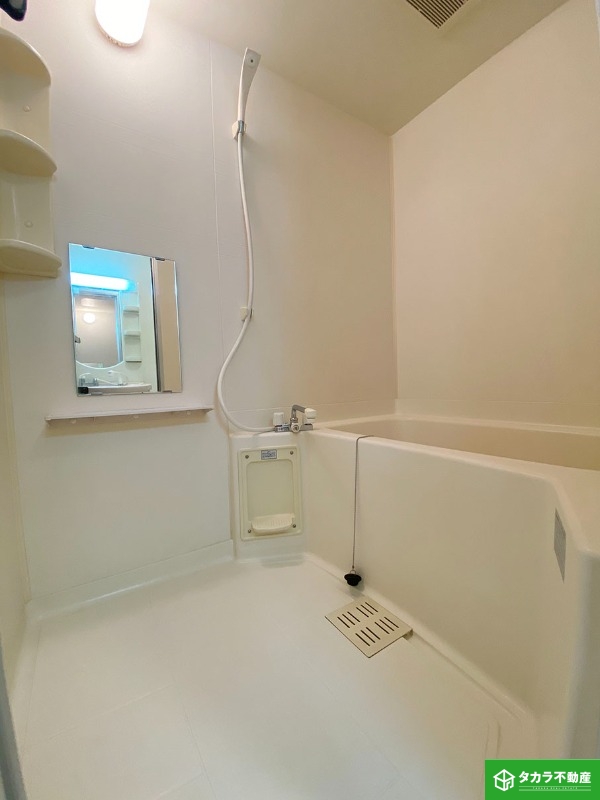 バス・シャワールーム　写真は８０２号