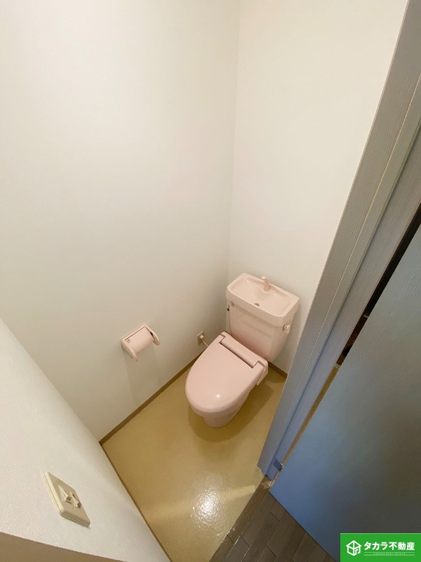 トイレ　写真は８０２号