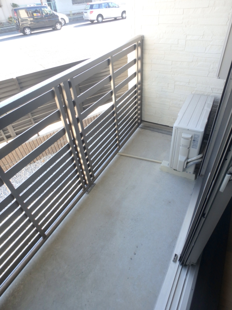 バルコニー　ベランダ