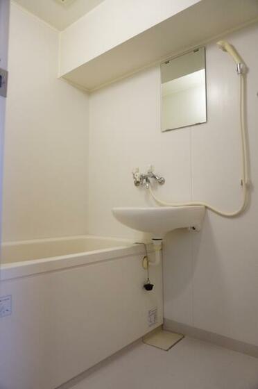 バス・シャワールーム　別室の写真につき現況優先