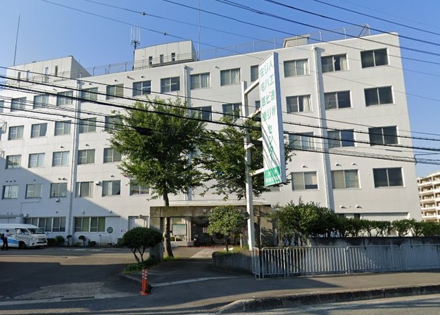 病院　茨木医誠会病院（病院）まで890m